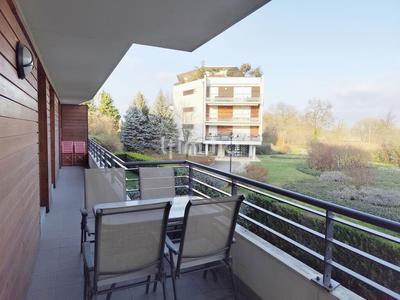 Appartement - 93 m² - 4 pièces