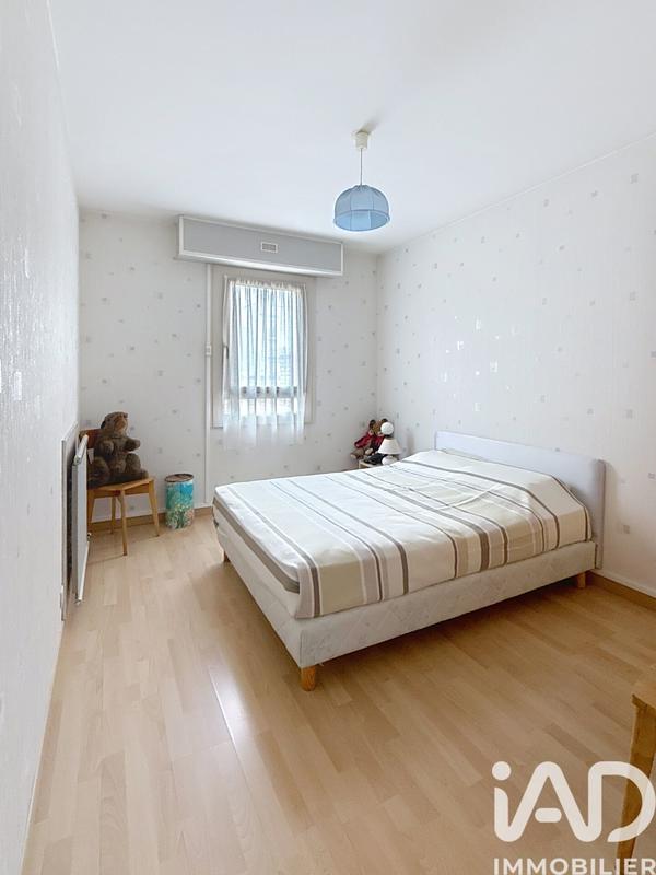 Appartement - 85 m² - 5 pièces