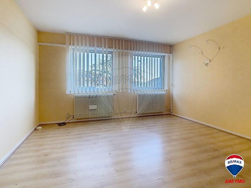 Maison - 248 m² - 14 pièces