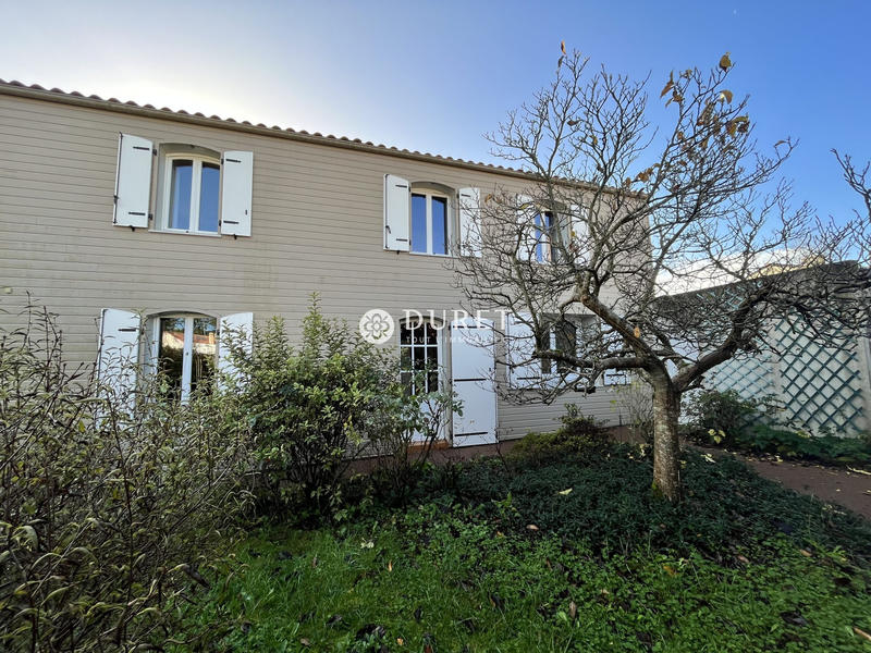 Maison ancienne - 144 m² - 8 pièces