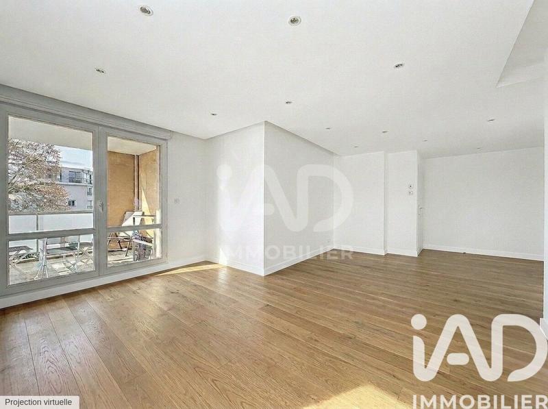 Appartement - 100 m² - 4 pièces