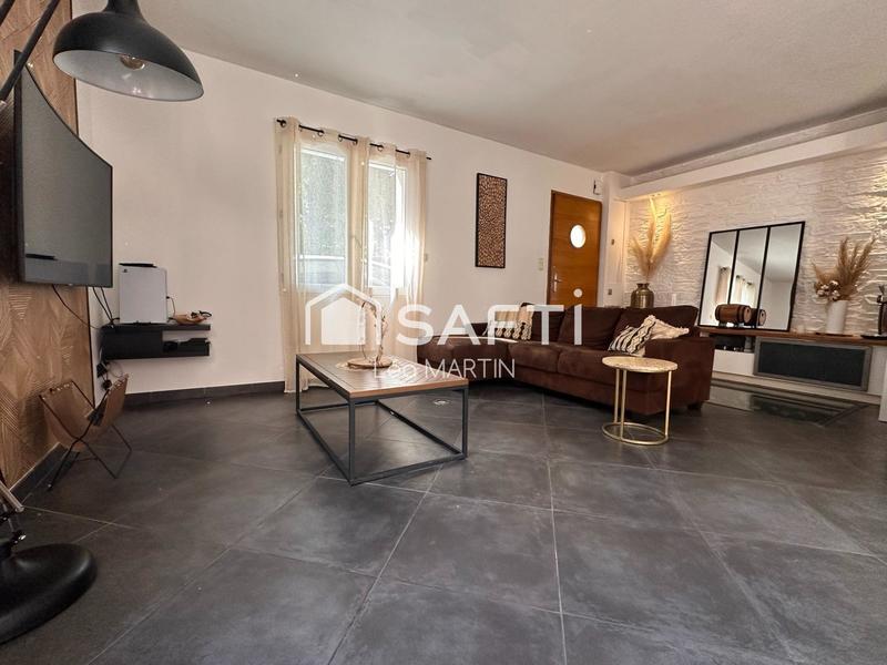 Maison - 108 m² - 4 pièces