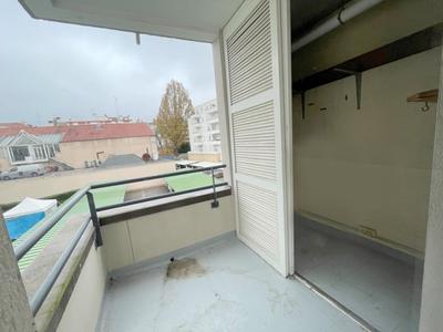 Appartement - 88 m² - 4 pièces