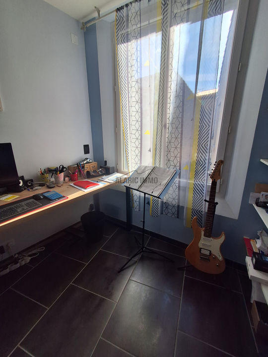 Maison - 178 m² - 5 pièces