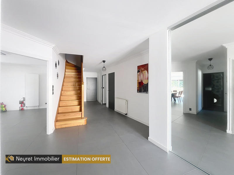 Villa - 190 m² - 7 pièces