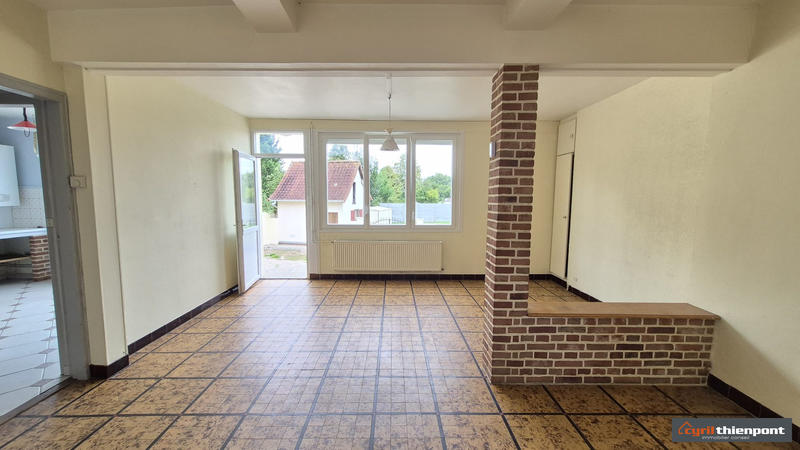 Maison - 90 m² - 5 pièces