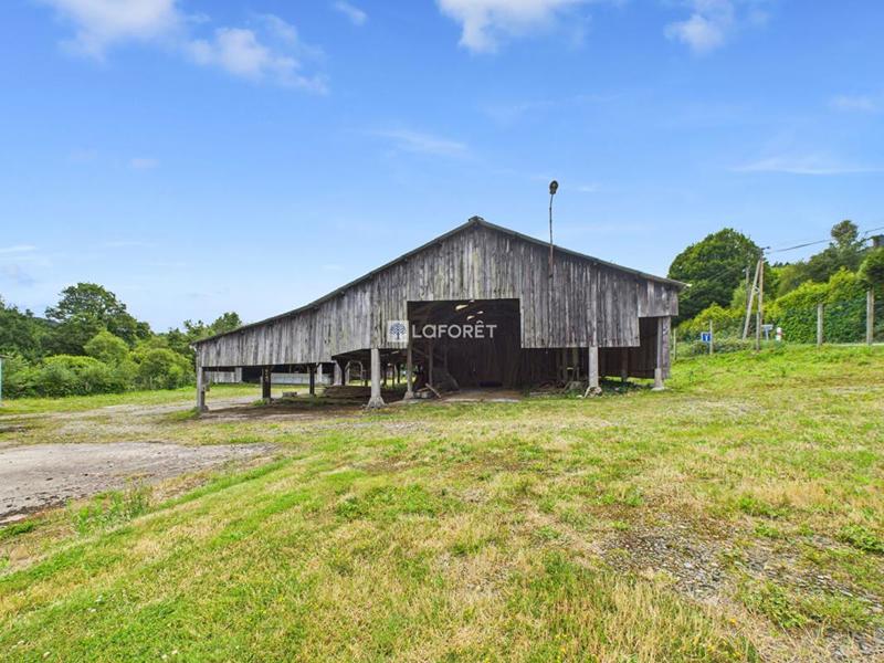 Propriété - 165 m² - 6 pièces