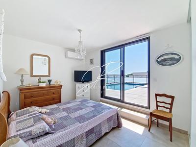 Maison - 107 m² - 4 pièces