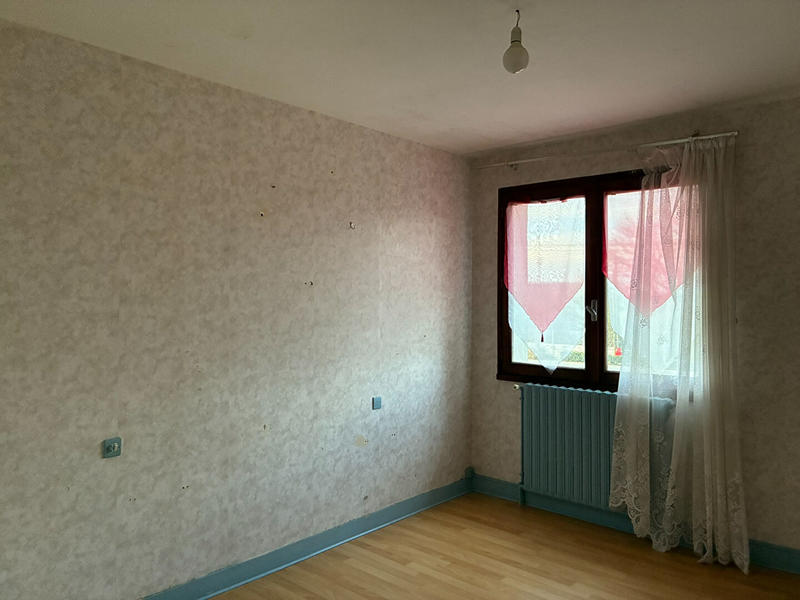 Maison - 97 m² - 4 pièces