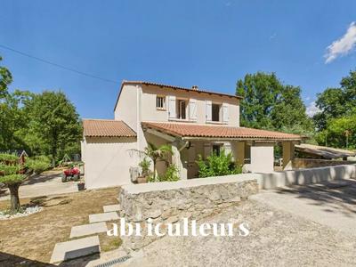 Villa - 150 m² - 6 pièces