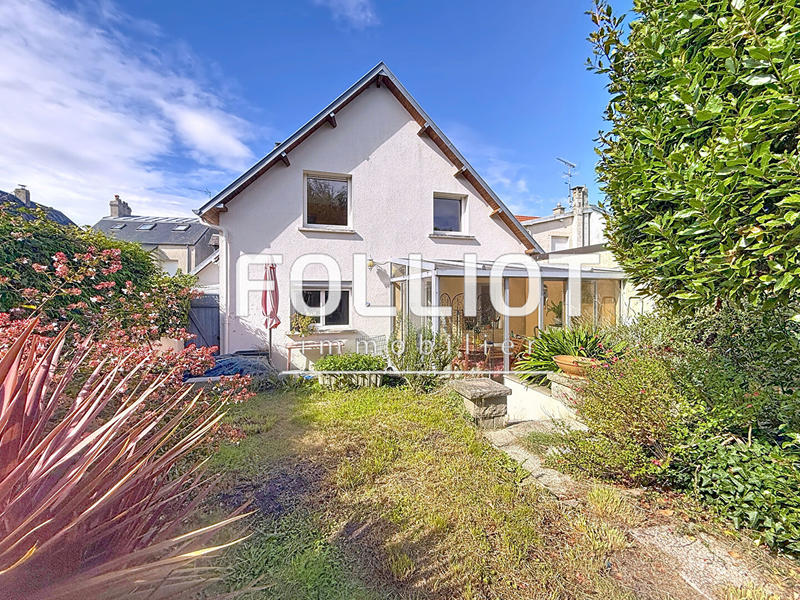 Maison - 94 m² - 4 pièces