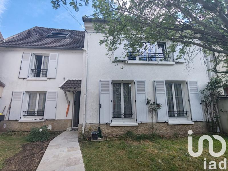 Maison - 178 m² - 8 pièces