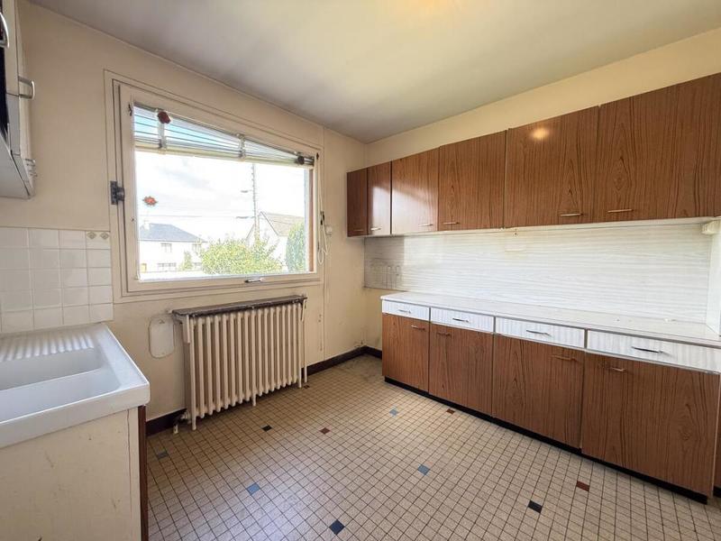 Maison - 98 m² - 5 pièces