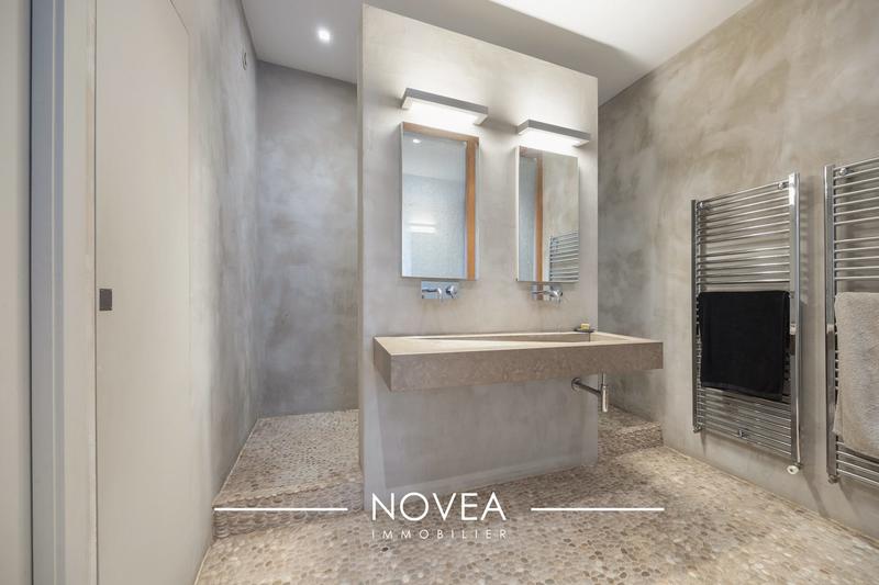 Appartement - 152 m² - 4 pièces