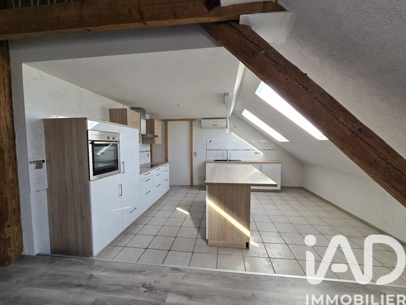 Appartement - 101 m² - 5 pièces