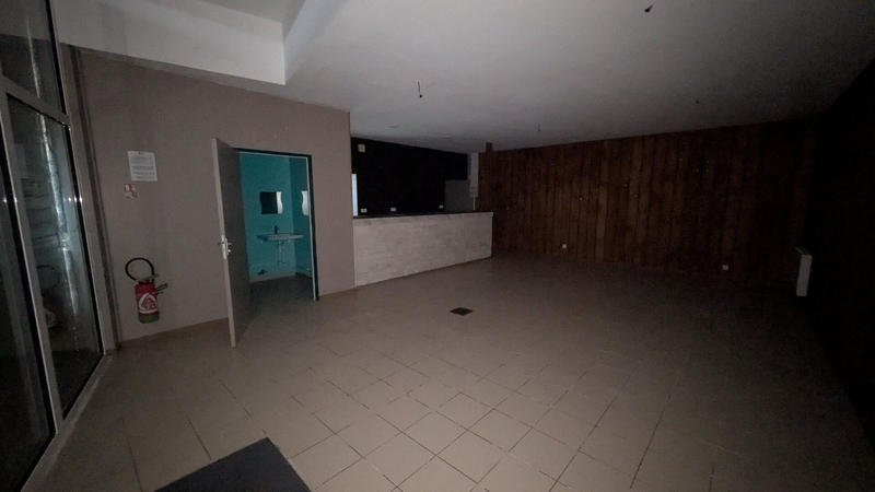 Maison - 231 m² - 6 pièces