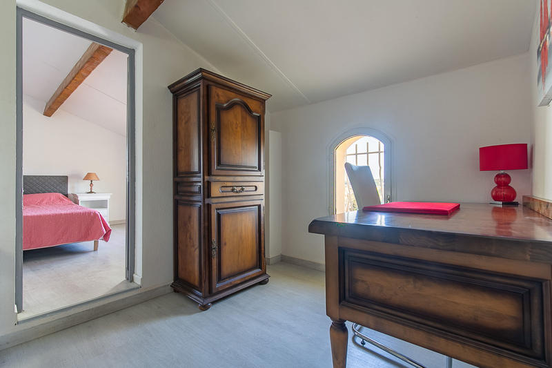 Maison - 137 m² - 4 pièces