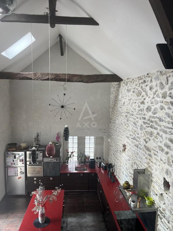 Longère - 251 m² - 9 pièces