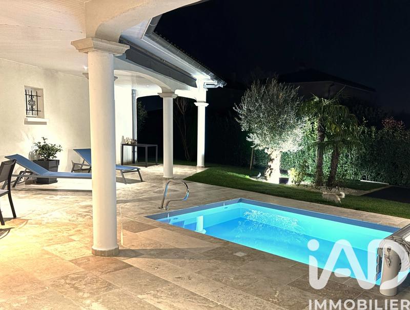 Maison - 140 m² - 6 pièces