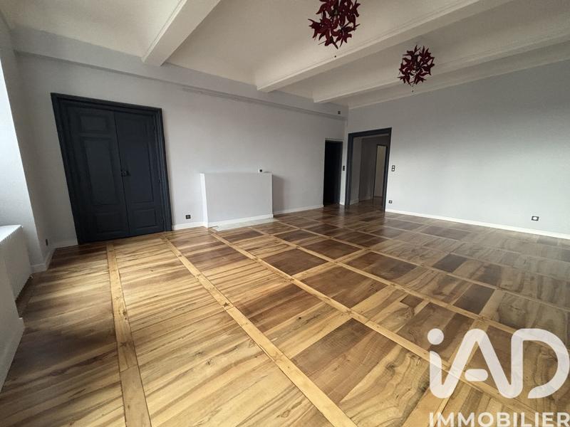 Appartement - 182 m² - 5 pièces