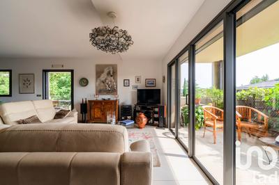 Appartement - 110 m² - 3 pièces