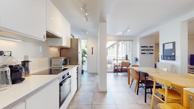 Appartement - 450 m²