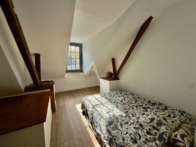 Appartement - 88 m² - 5 pièces