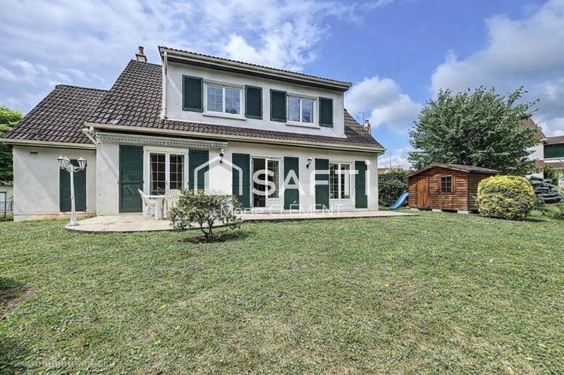 Maison - 141 m² - 5 pièces