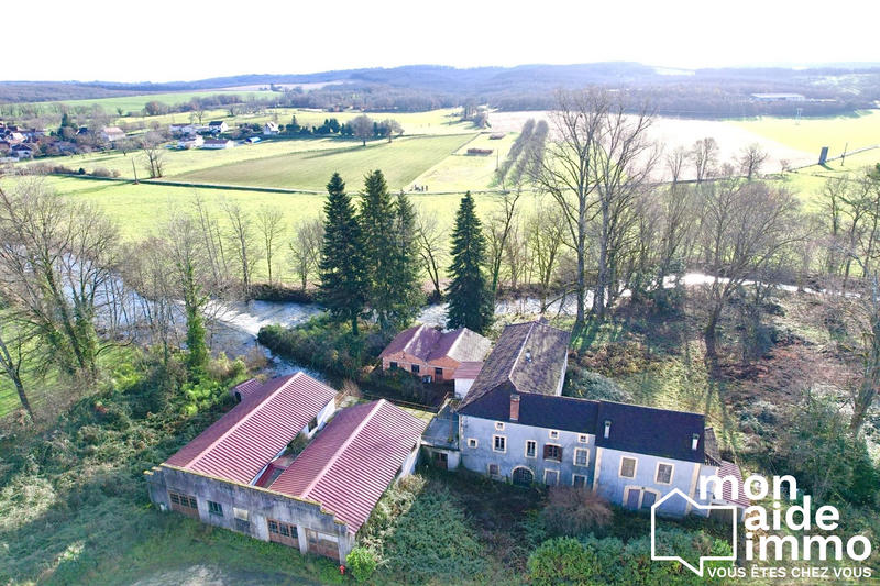 Maison ancienne - 990 m² - 15 pièces