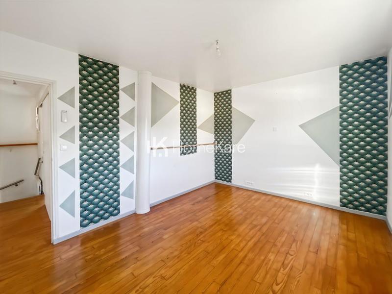 Maison - 85 m² - 4 pièces