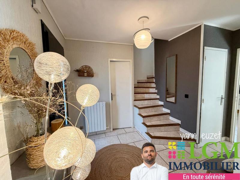 Maison - 107 m² - 5 pièces