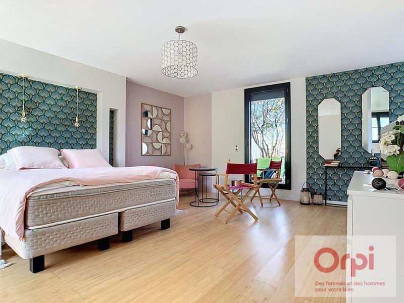 Maison - 188 m² - 6 pièces