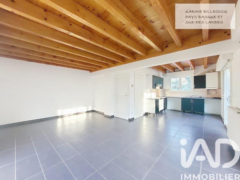 Maison - 84 m² - 4 pièces
