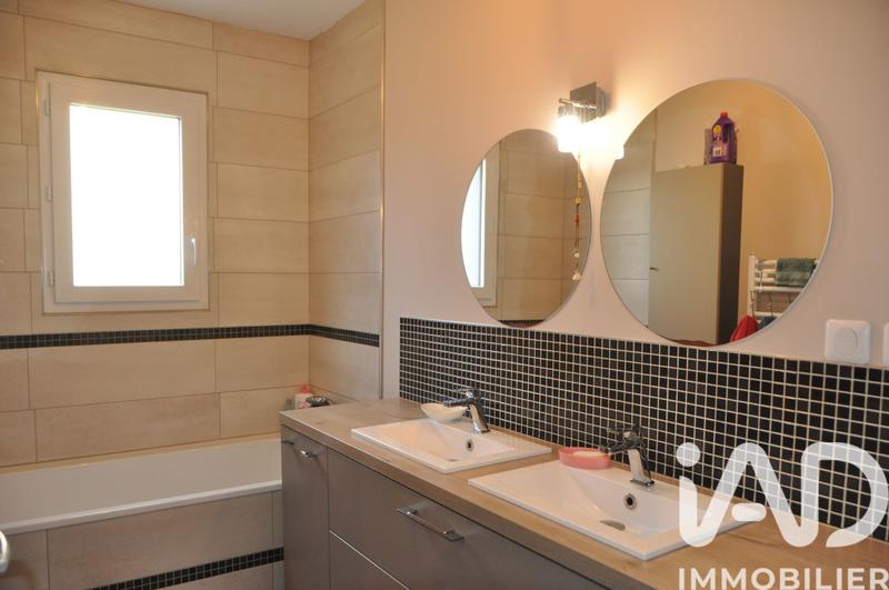 Maison - 140 m² - 7 pièces