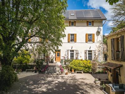 Maison de domaine - 500 m² - 15 pièces