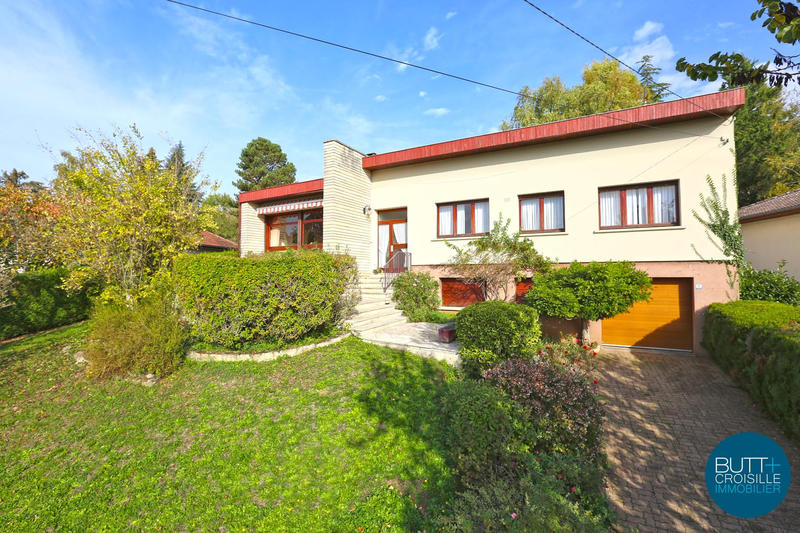 Maison - 192 m² - 6 pièces