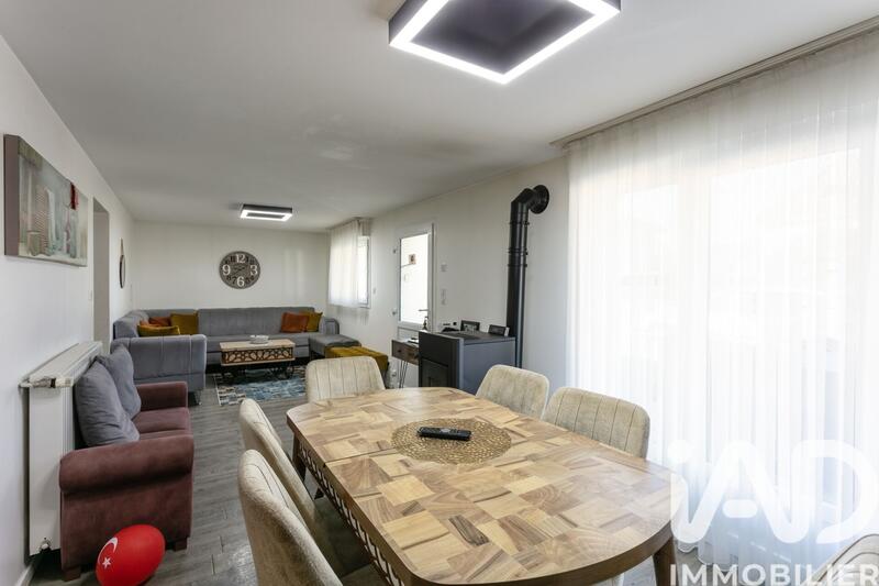 Maison - 106 m² - 5 pièces