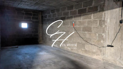 Parking / Garage - 17 m²