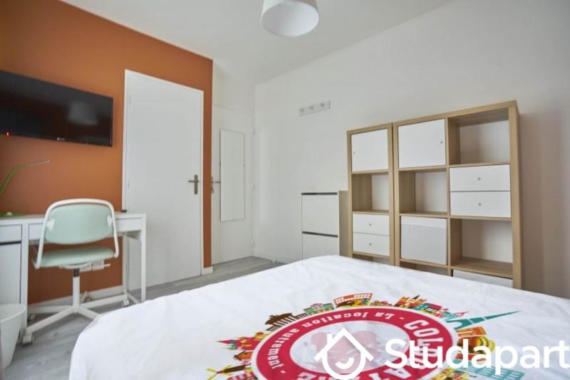 Chambre - 13 m² - 1 pièce