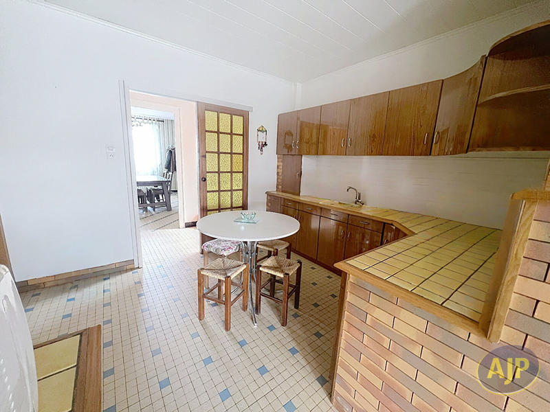 Maison - 150 m² - 7 pièces