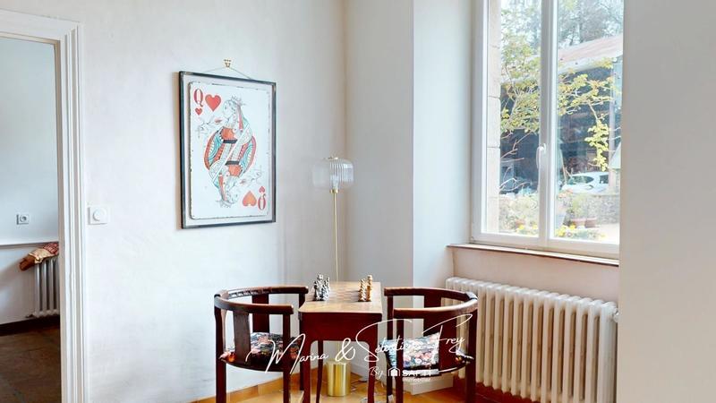 Maison de maîtres - 300 m² - 11 pièces