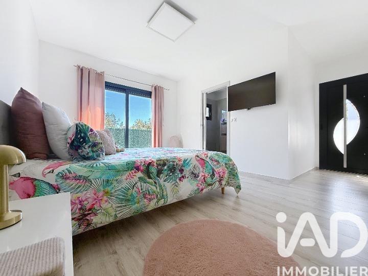 Maison - 259 m² - 5 pièces