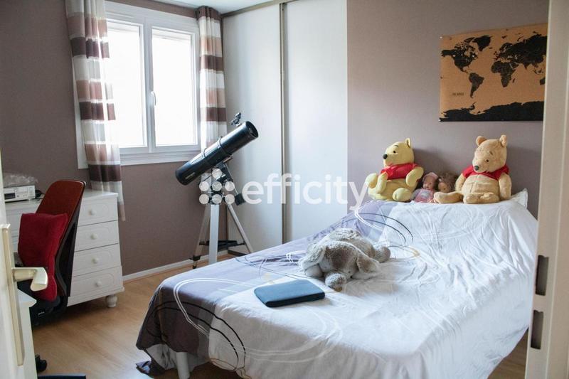 Maison - 138 m² - 7 pièces