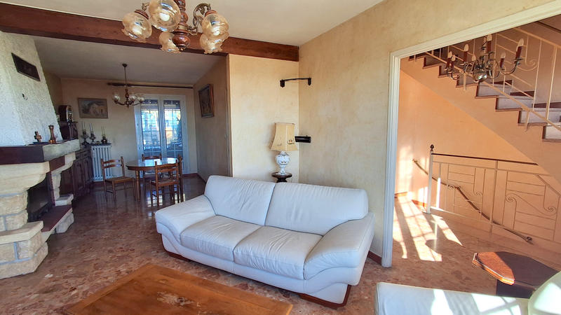 Maison - 107 m² - 5 pièces