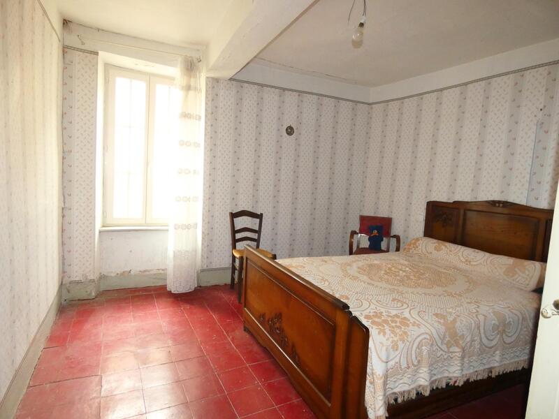 Maison de village - 95 m² - 5 pièces