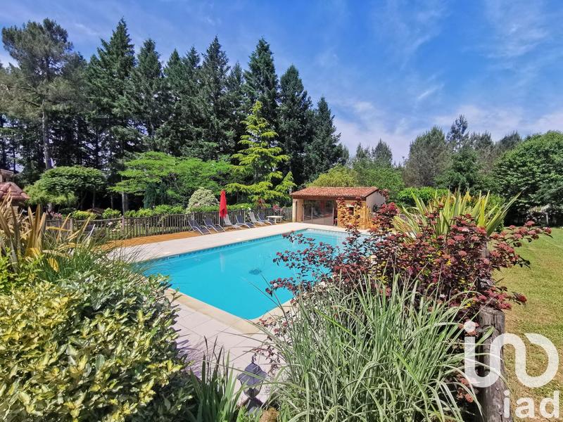 Maison de campagne - 210 m² - 8 pièces