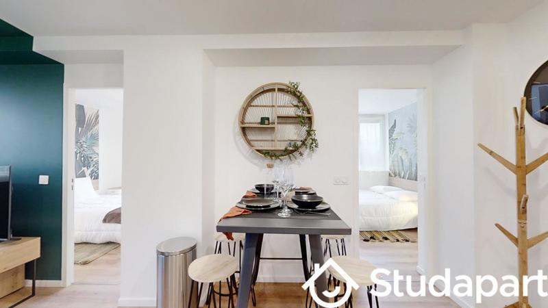 Chambre - 9 m² - 1 pièce