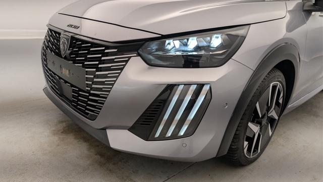 Peugeot 208 Hybrid 136 e-Dcs6 Gt