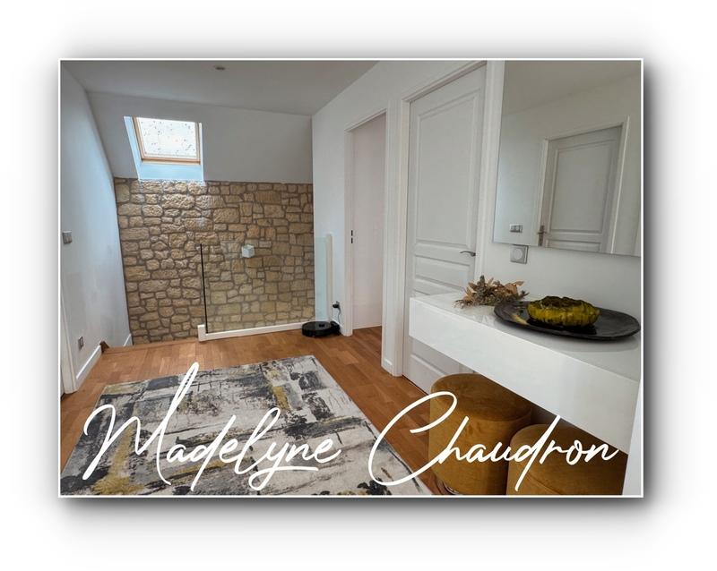 Maison - 136 m² - 6 pièces