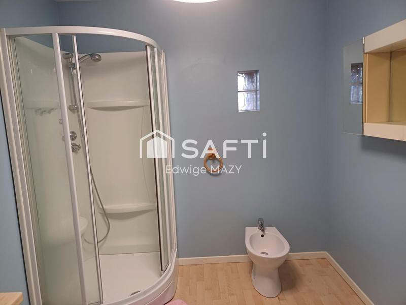 Maison - 140 m² - 5 pièces